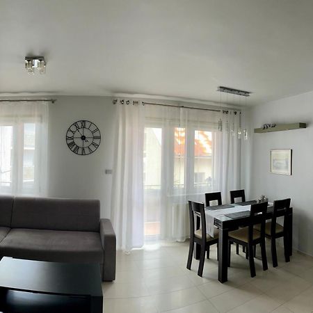 Przystanek Sanok Apartament W Scislym Centrum Exterior foto